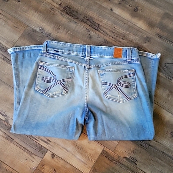 BKE Denim Capris - Picture 2 of 4